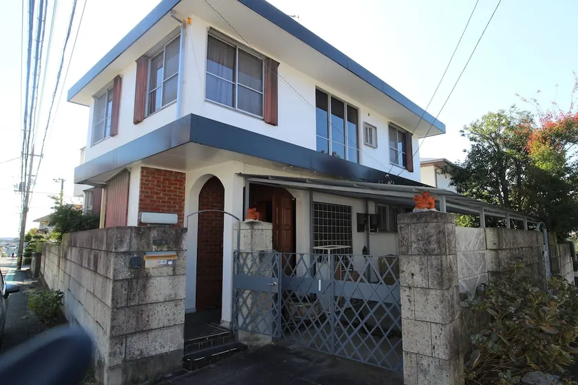 Okazaki House - Image 1