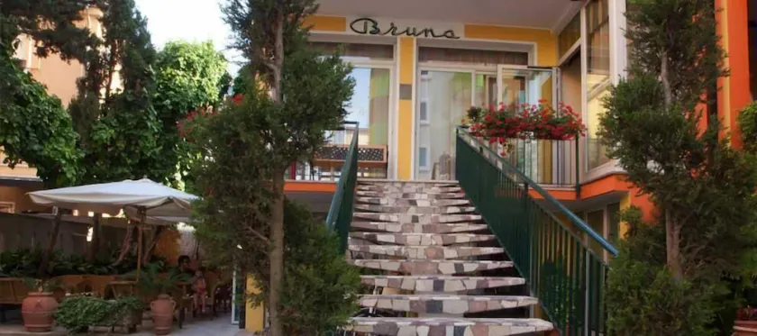 Hotel Villa Bruna - Image 1