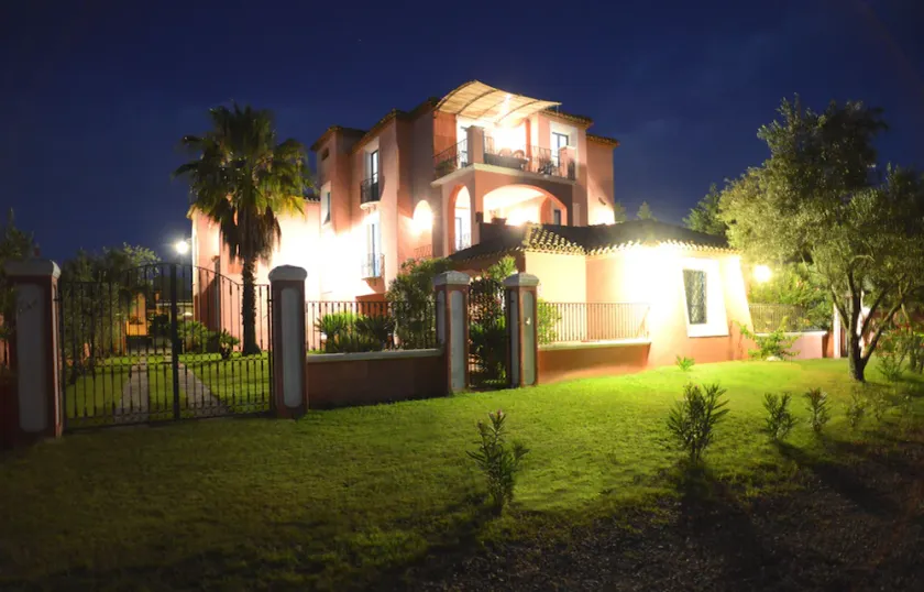 Villa Peonia Residence - Image 1