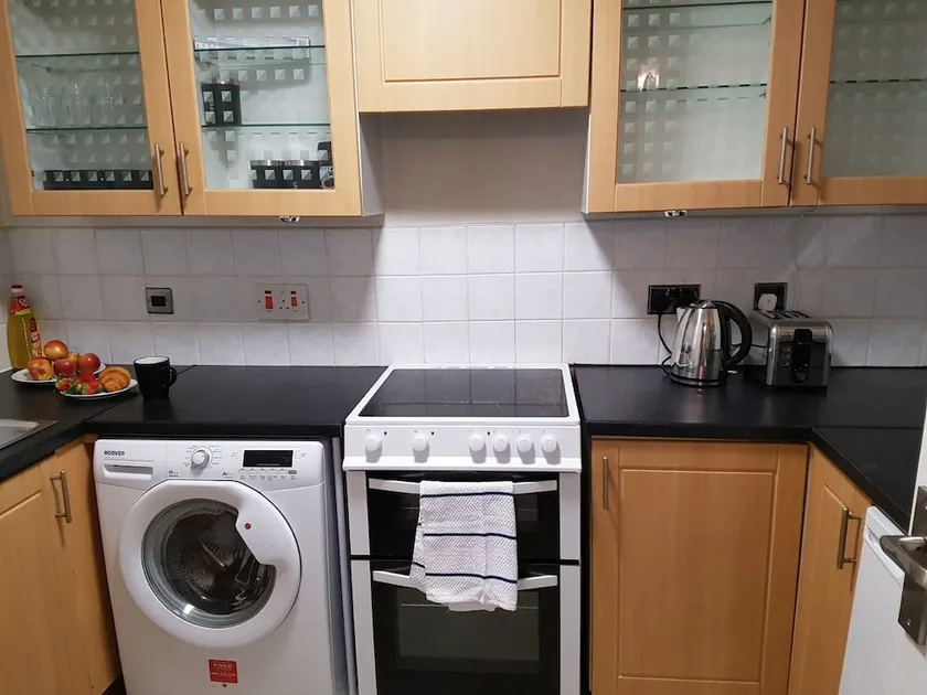 Kestrel Court - 2 Bedroom Home - Image 1