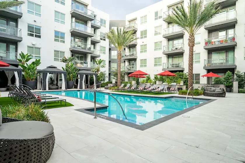 Luxe Apartments near SDSU by WanderJaunt - Image 1