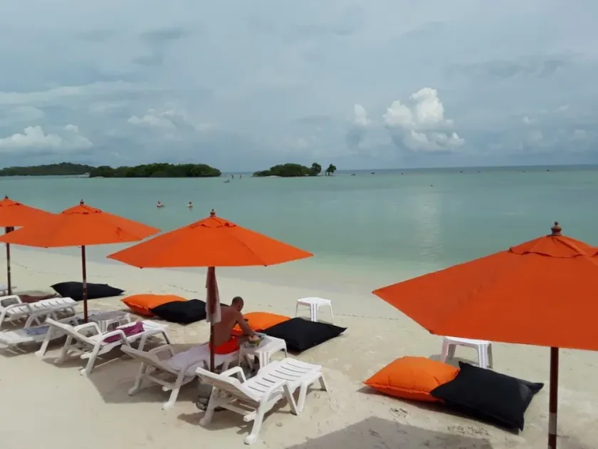 Chaweng Chalet Resort - Image 1