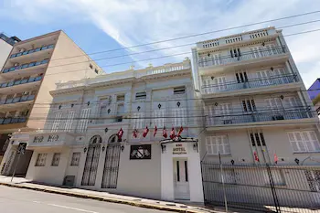Gonçalves - Image 1