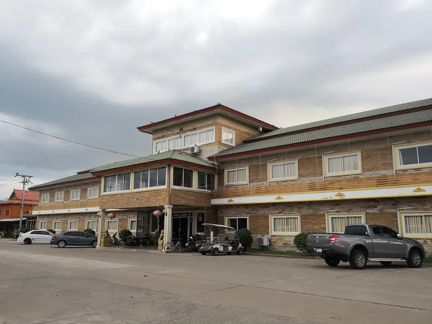 Nokyungthong Hotel - Image 1