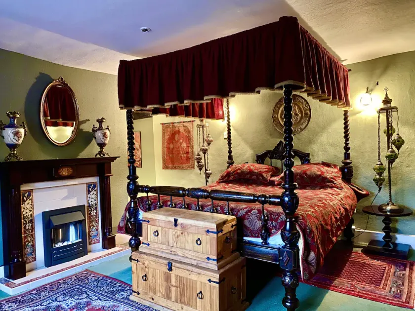 The Dusthole - Image 1