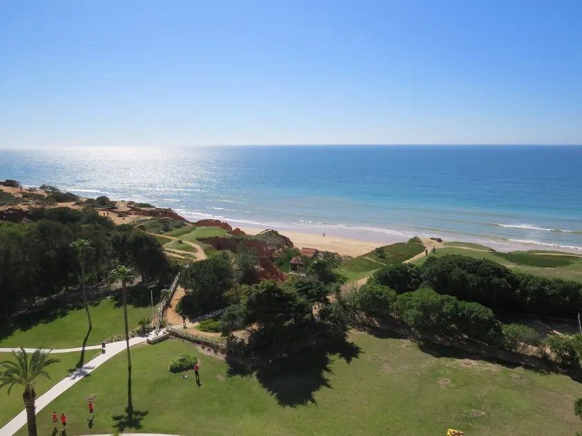 Alfamar Beach and Sport Resort & Algarve Gardens - Image 1