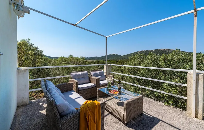 Stunning Home in Molat With Wifi and 2 Bedrooms - Image 1