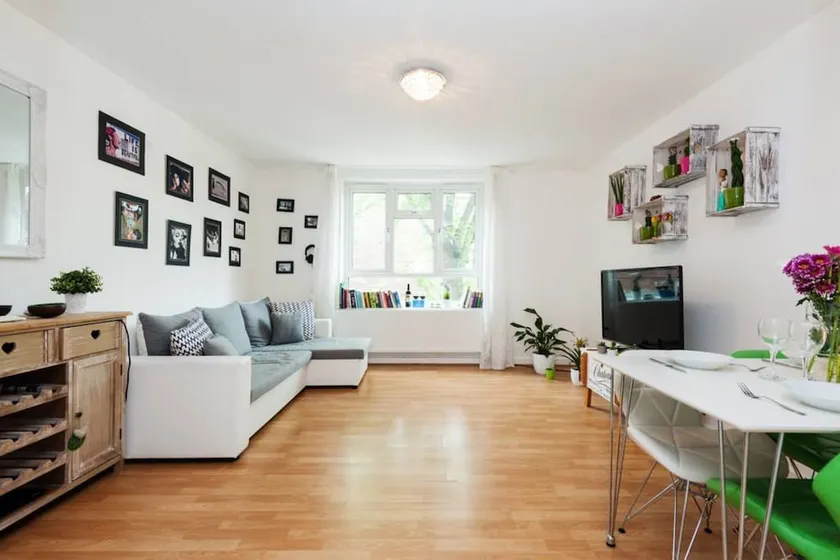 Renovated 1 Bedroom Flat in Battersea - Image 1