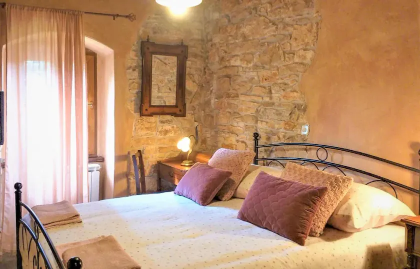 Stunning Home in St Negricani With 9 Bedrooms - Image 1