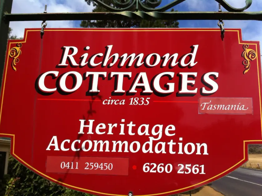 Richmond Cottages - Image 1