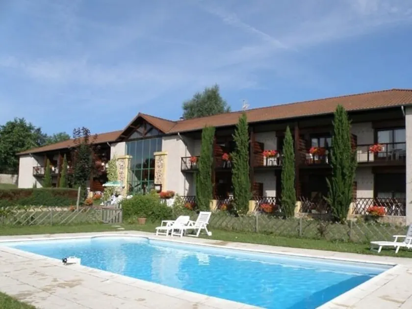 Hôtel du Golf Roanne - Image 1