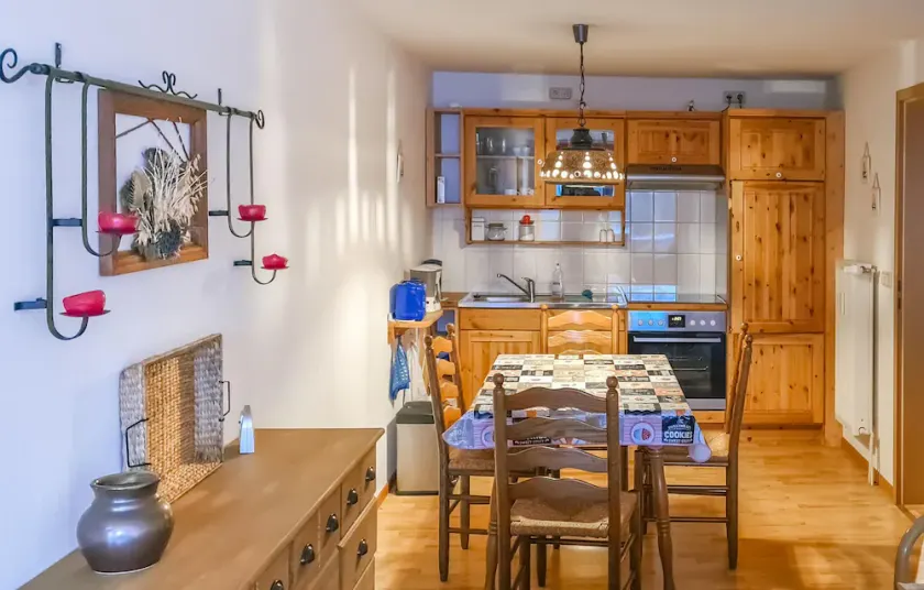 Beautiful Apartment in Ribnitz-damgarten With 1 Bedrooms and Wifi - Image 1
