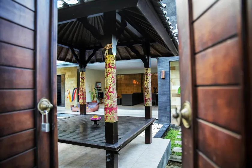 Legong Kirana Villas - Image 1