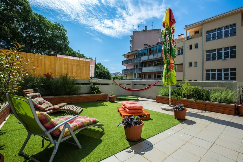 Crazy house Hostel Pula - Image 1