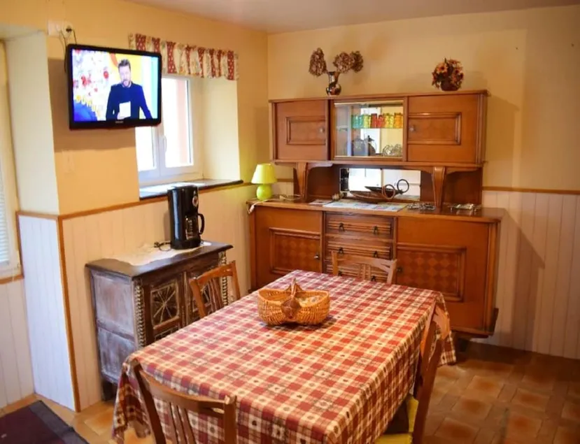House With 2 Bedrooms in Betpouey, With Wonderful Mountain View and Furnished Garden - 8 km From the Slopes - Image 1