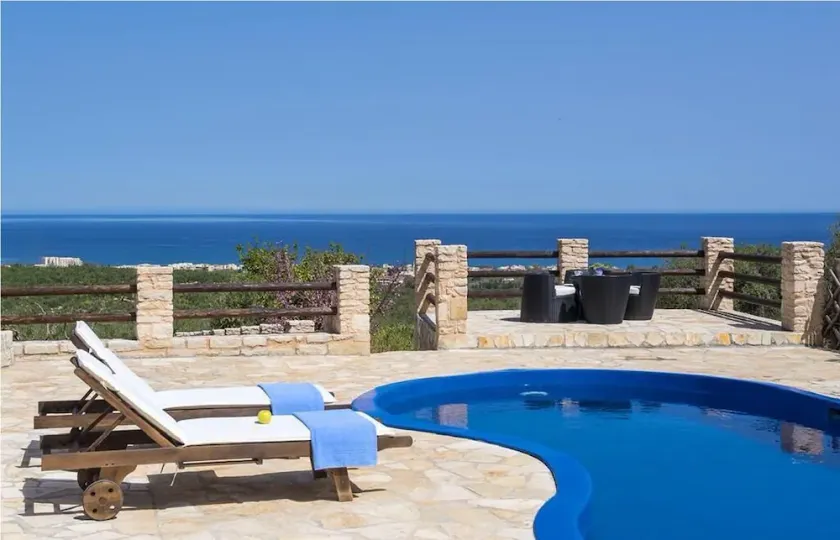 Grecian Villas - Image 1