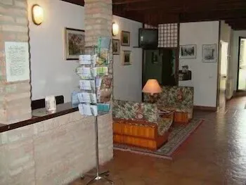 Albergo Airone - Image 1