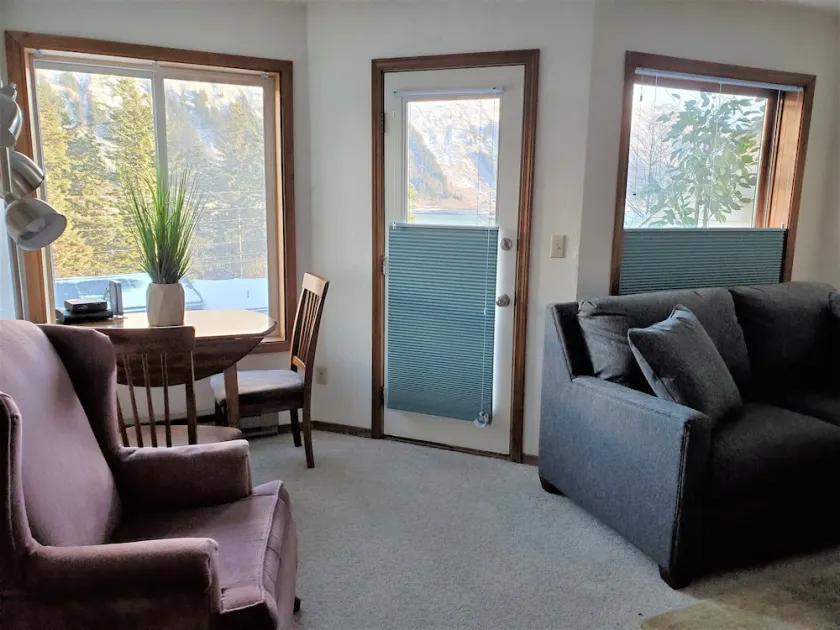 Pearson's Pond Luxury Suites - Image 1