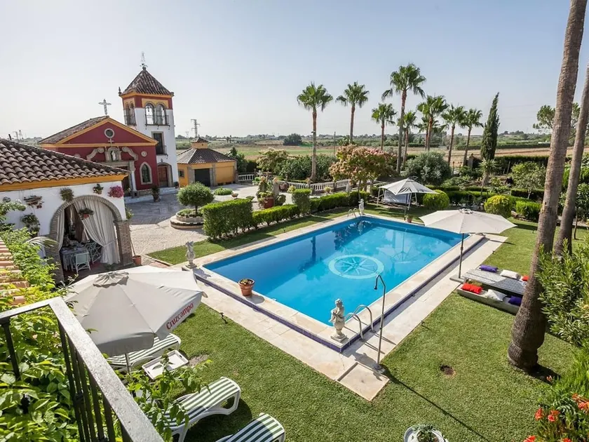 Villa With in Los Palacios y Villafranca With Private Pool - Image 1