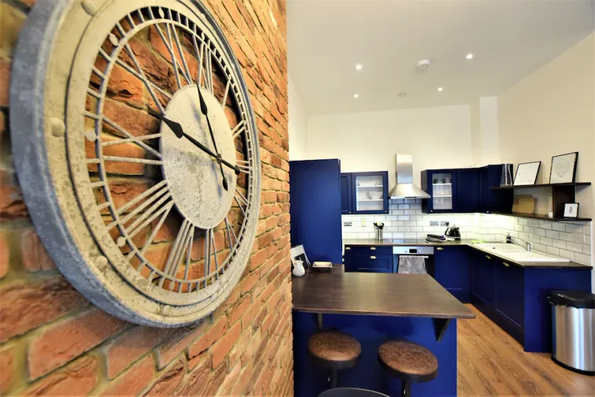 The Hubert - Your Apartment - Image 1