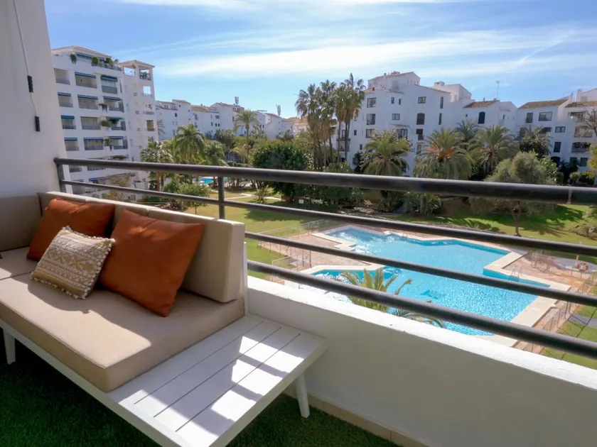 Central Puerto Banús Apartamento - Image 1