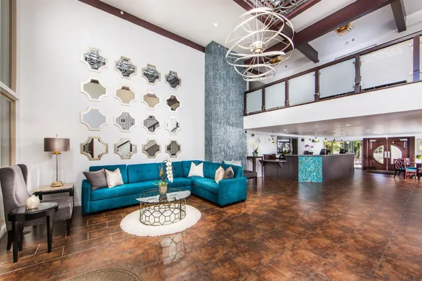 Winners Circle Resort - Image 1