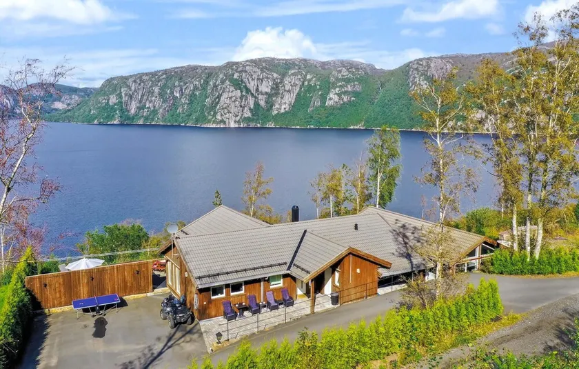 Beautiful Home in Farsund With 4 Bedrooms, Private Swimming Pool and Indoor Swimming Pool - Image 1