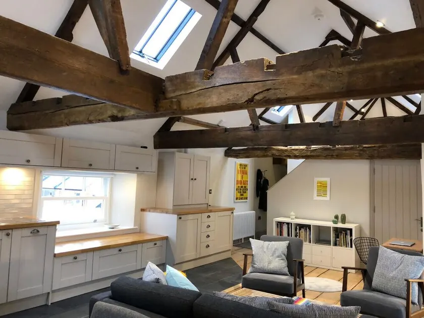 Stylish Wells Penthouse With Cathedral Views - Image 1