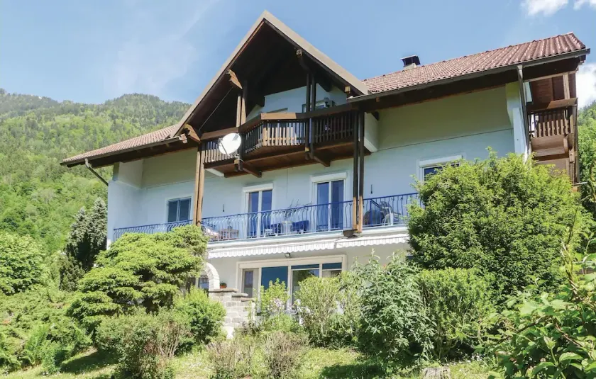 Stunning Apartment in Sattendorf With 1 Bedrooms, Wifi and Outdoor Swimming Pool - Image 1