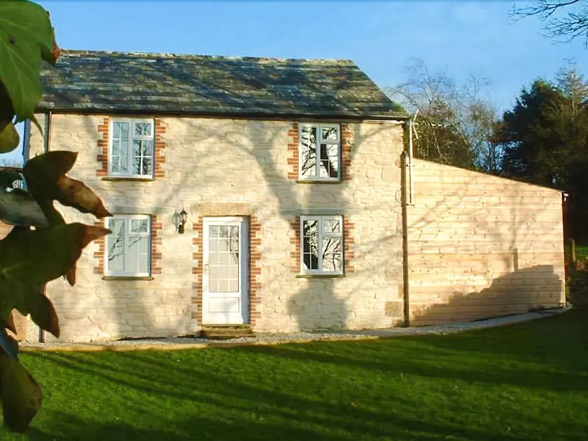 Goose Cottage - Image 1