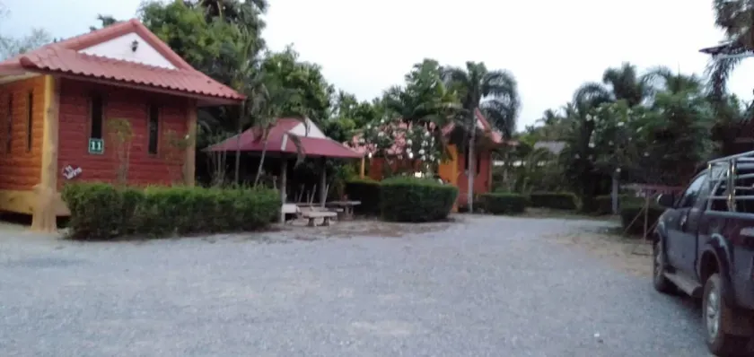 Piamsook Resort - Image 1