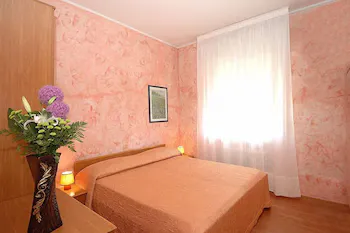 Hotel Primavera - Image 1
