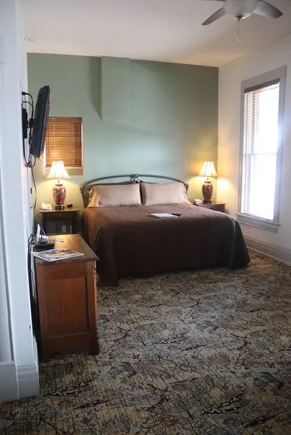 Hotel Greenfield - Image 1