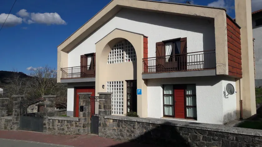 Pensión El La - Image 1