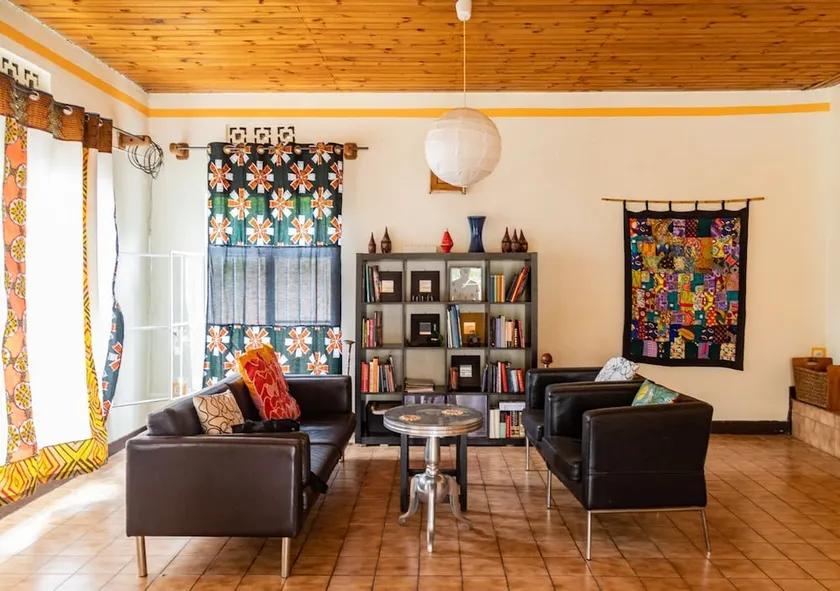 Tea House Bis - Image 1