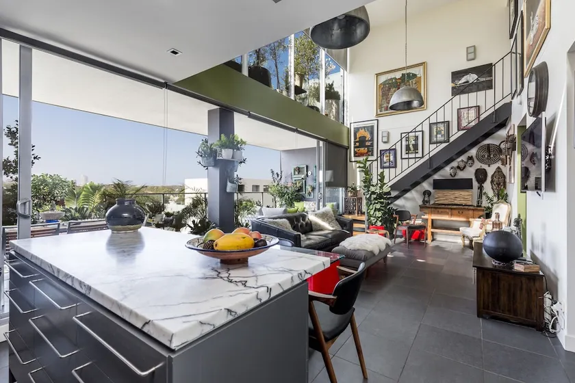 Waterloo Two Storey Garden Penthouse Apartment - Image 1