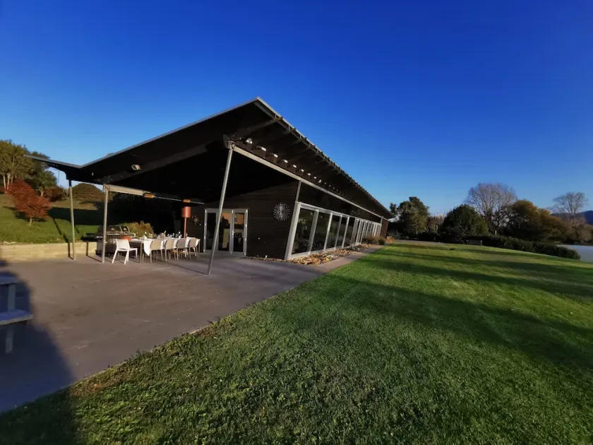 Hakarimata Lodge - Image 1