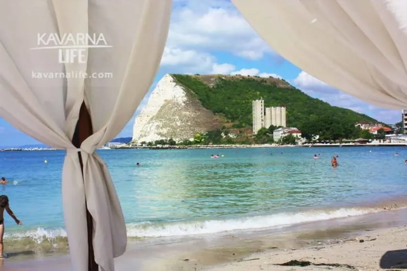 Stunning Beach Apart-sleeps 5! Pool & Sea Views! - Image 1