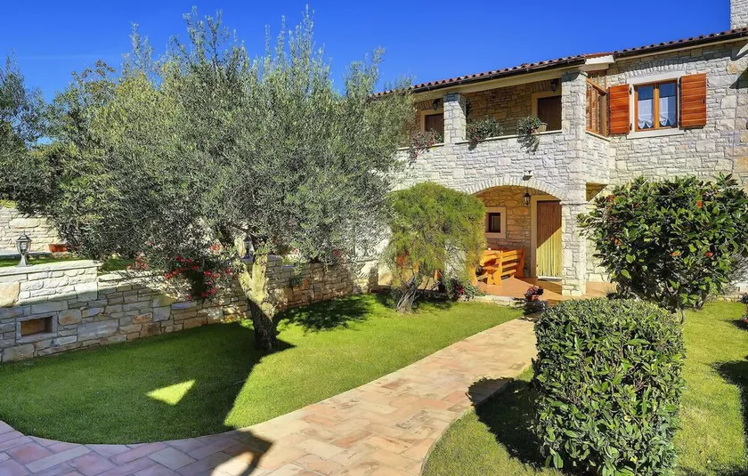Nice Apartment in Rakalj With 2 Bedrooms and Wifi - Image 1