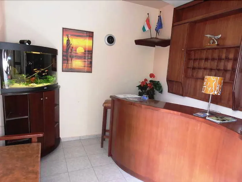 Oasis Apartmets - Image 1