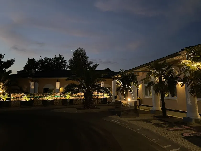 Hotel Palmenhof - Image 1