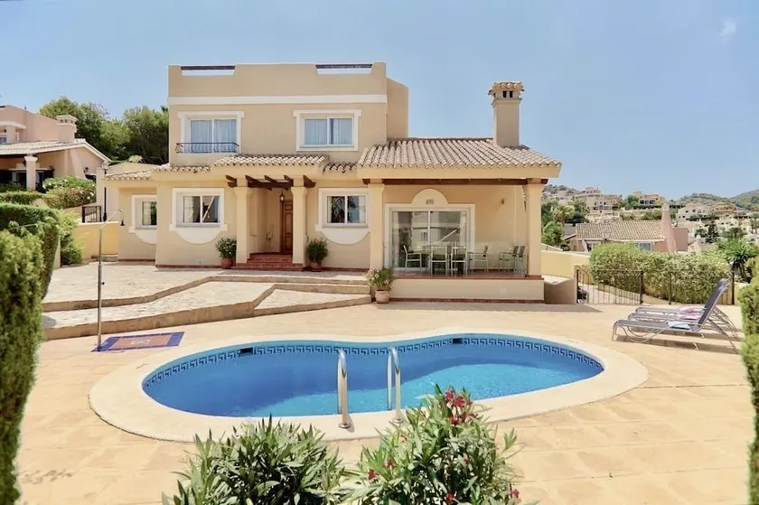 Albatros Villa - Image 1