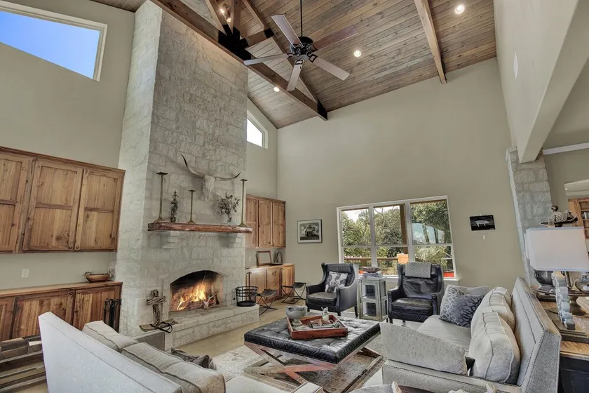 Luxury Blanco Ranch on 45 Stunning Hill Country Acres - Image 1
