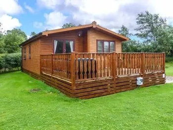 Brook Edge Lodge - Image 1