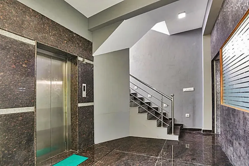 Gateway Suites - Image 1