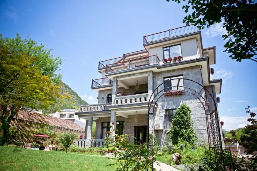 Moganshan Banduju - Image 1