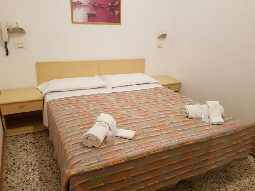 Hotel Piccari - Image 1