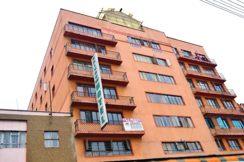 Rainbow Hotel - Image 1
