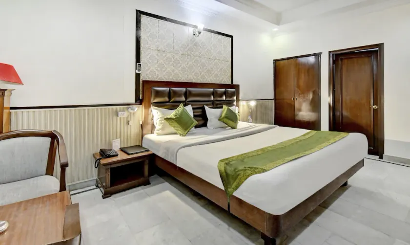 Treebo Trend Hotel C Inn - Image 1