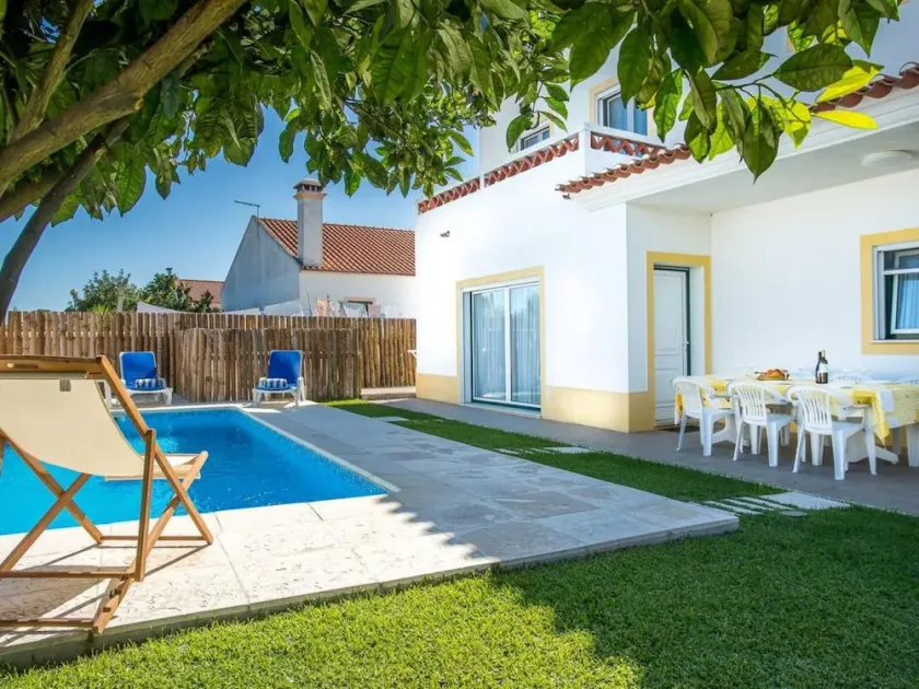 Villa Compo Alenjo A Delightful 4 Bedroom Villa A few Minutes Drive To The Beach - Image 1